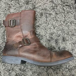 Men’s Kenneth Cole “Work Week” boots, size 10